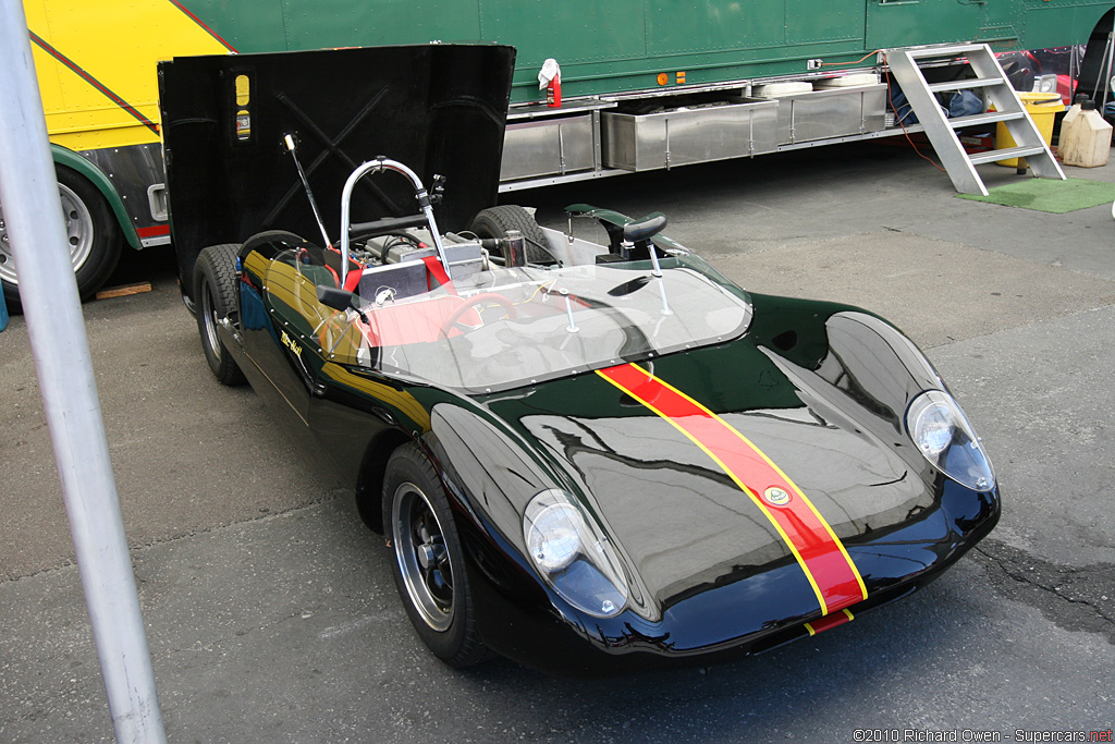 2010 Rolex Monterey Motorsports Reunion-12