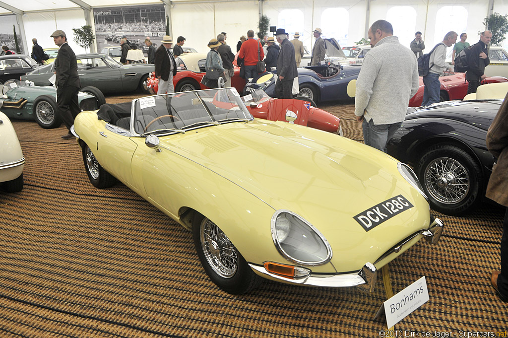 2010 Collectors' Motor Cars at Goodwood Revival by Bonhams-1