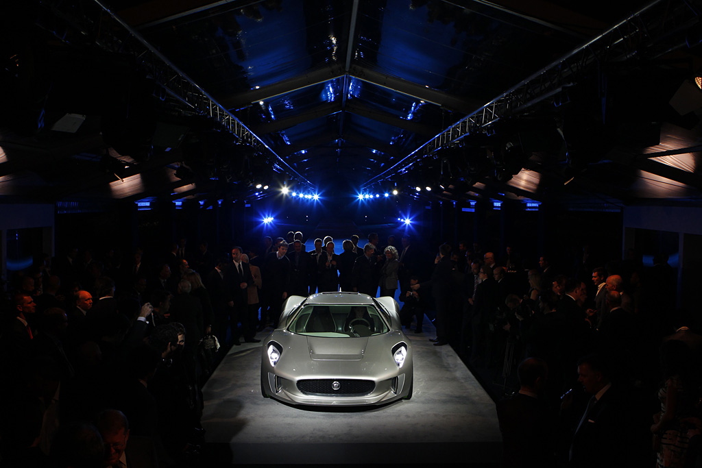 2010 Paris Motor Show-1