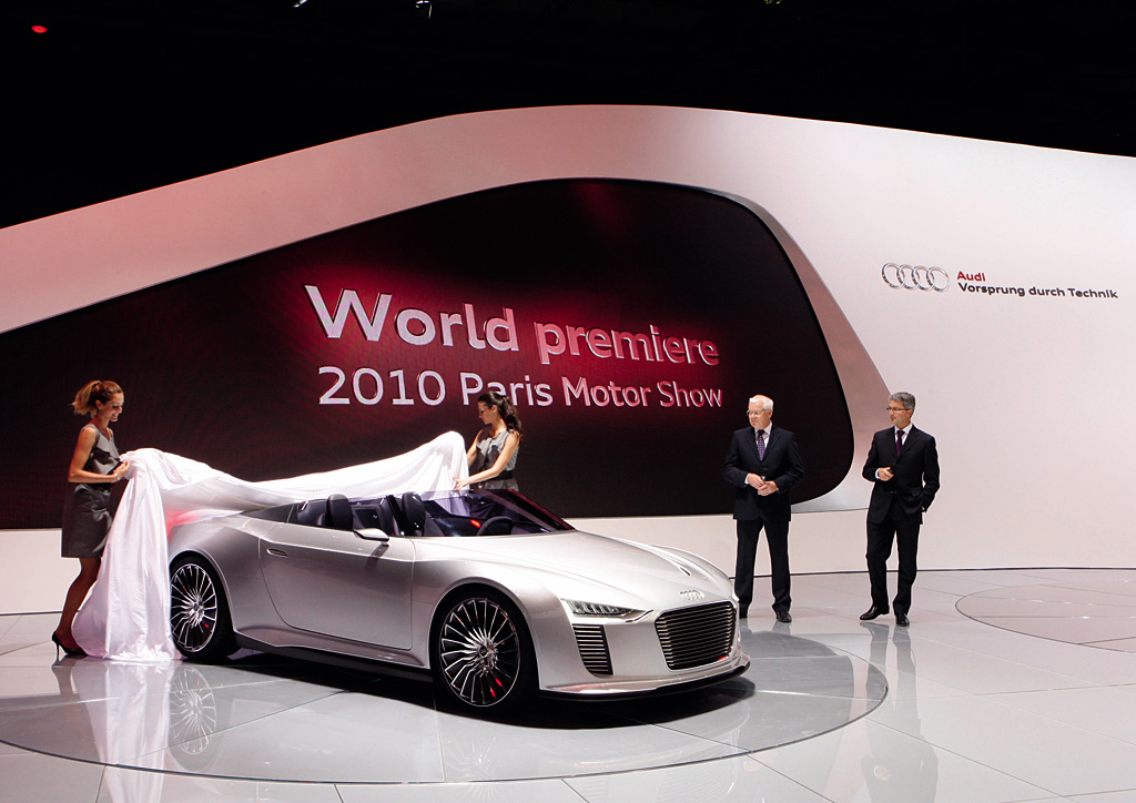 2010 Paris Motor Show-3