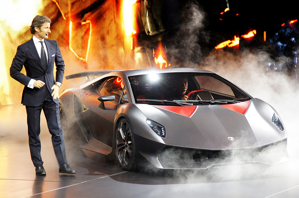 2010 Paris Motor Show-2