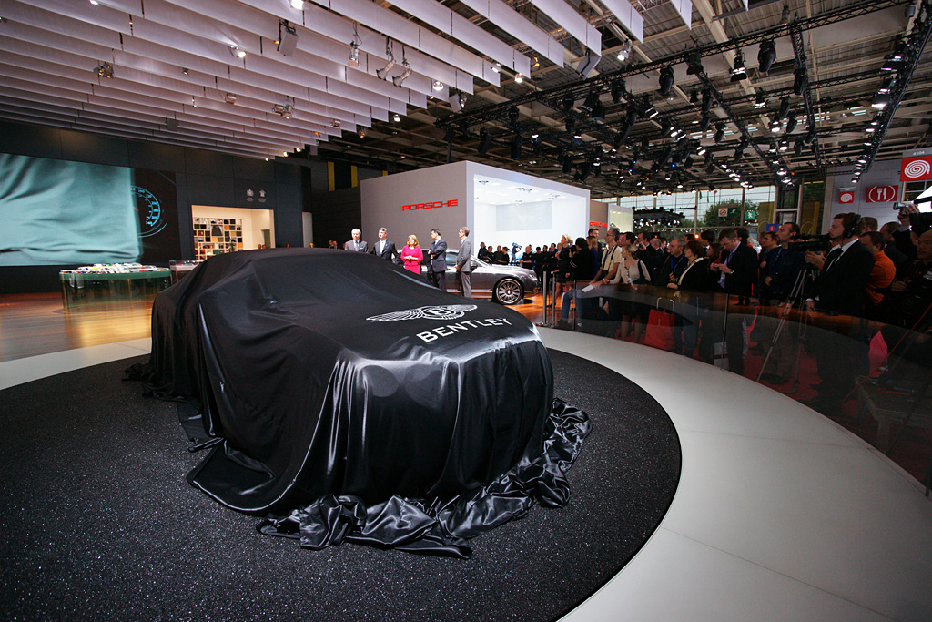 2010 Paris Motor Show-2