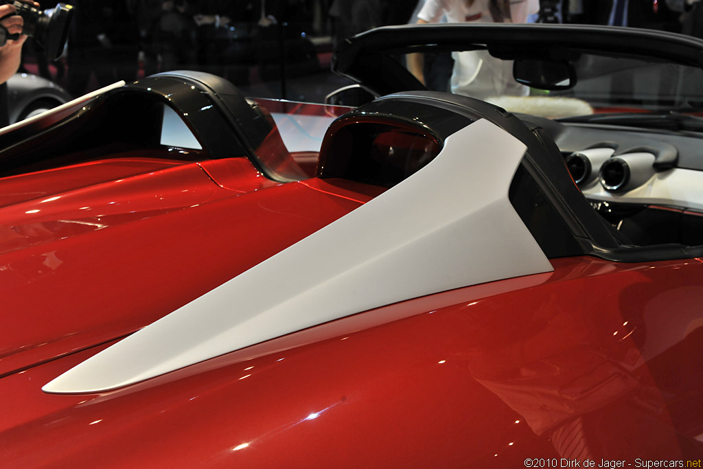 2010 Paris Motor Show-1