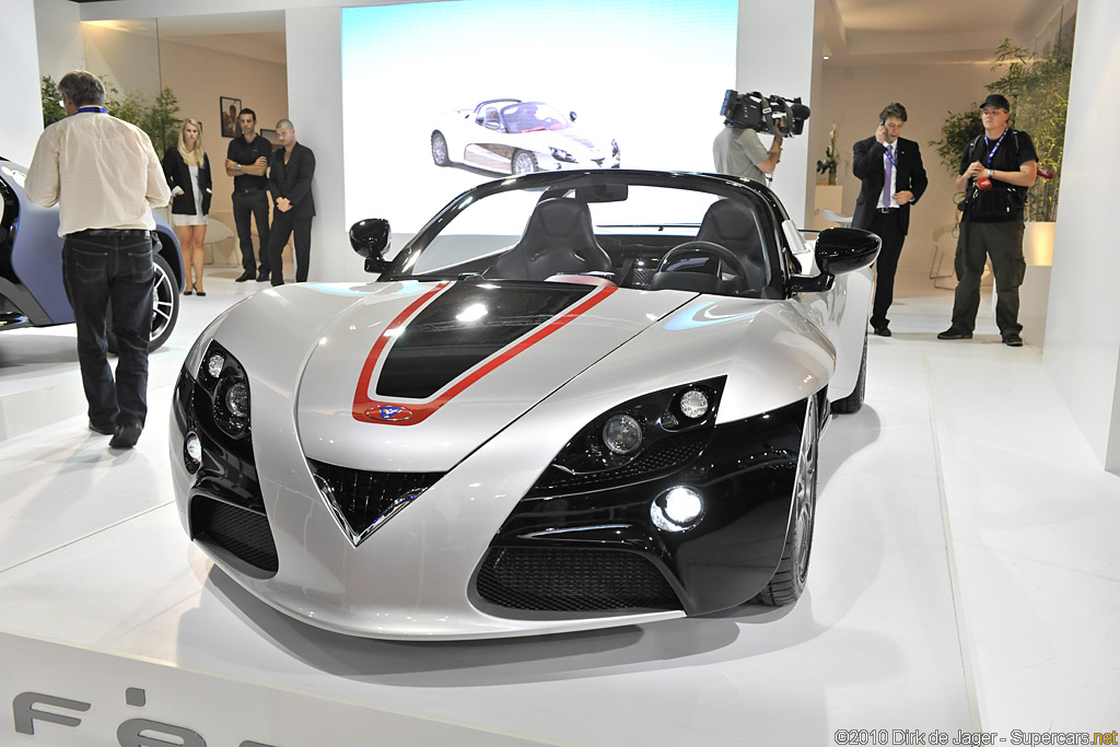 2010 Paris Motor Show-1