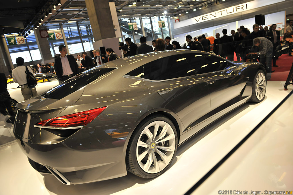 2010 Paris Motor Show-2