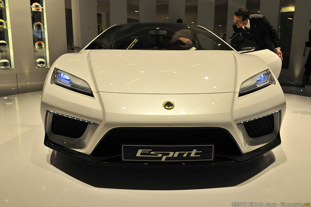 2010 Paris Motor Show-2