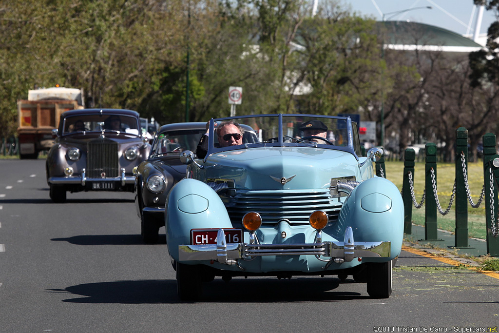 1935 Cord 810 Gallery