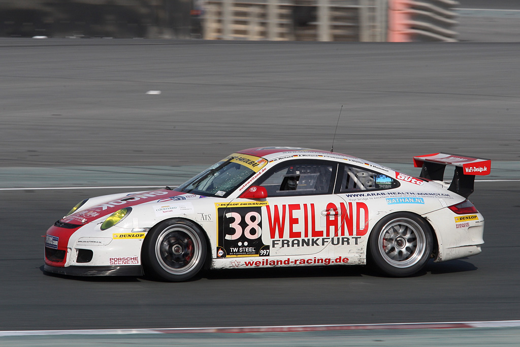 2011 Dunlop 24H of Dubai-1