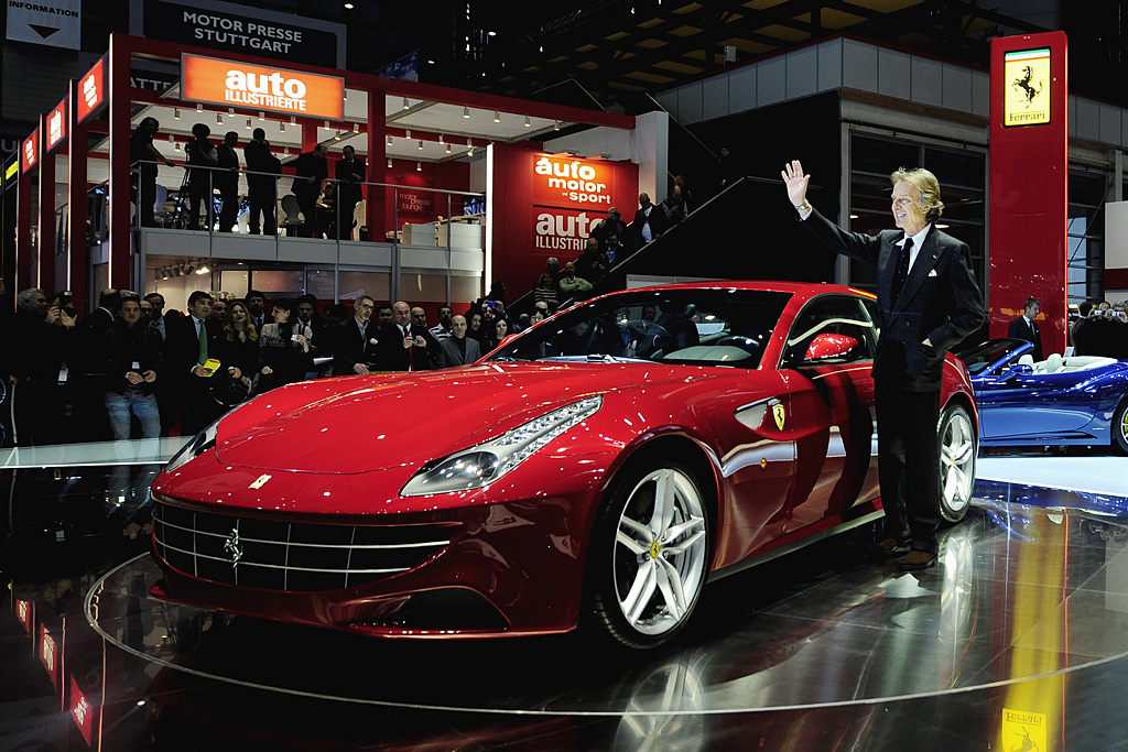 2011 Geneva Motor Show-1