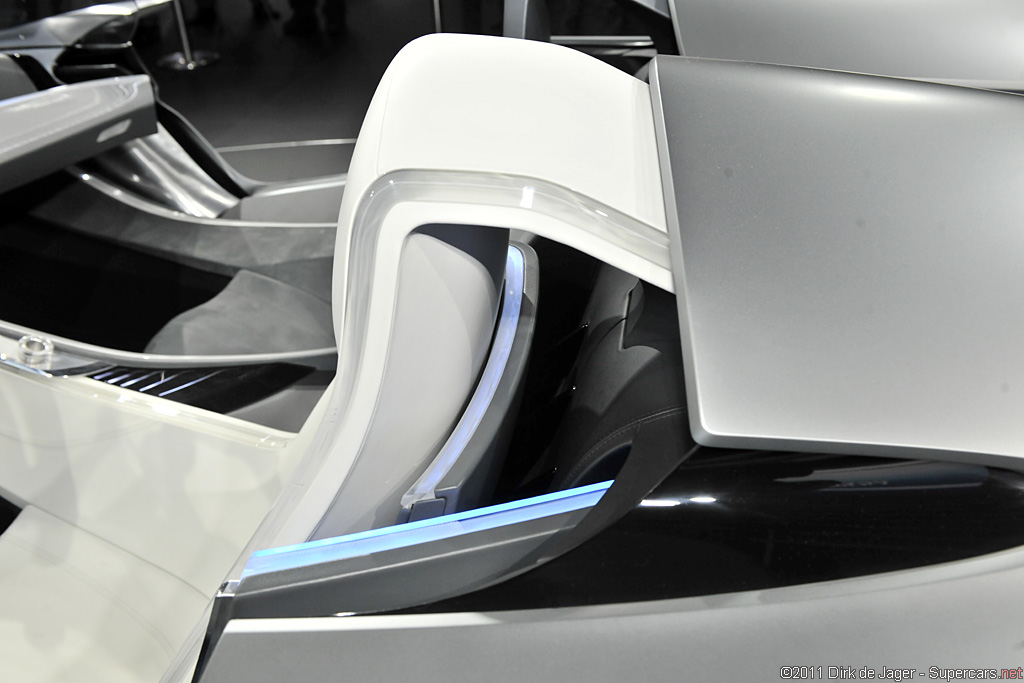 2011 Geneva Motor Show-2