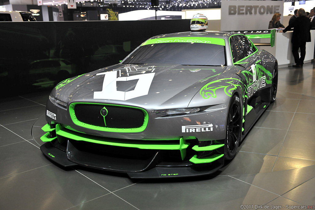 2011 Geneva Motor Show-2