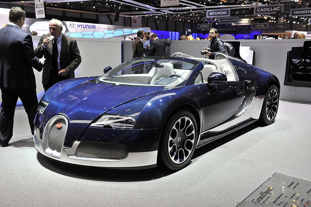 2009 Bugatti 16/4 Veyron Grand Sport ‘Sang Bleu’ Gallery