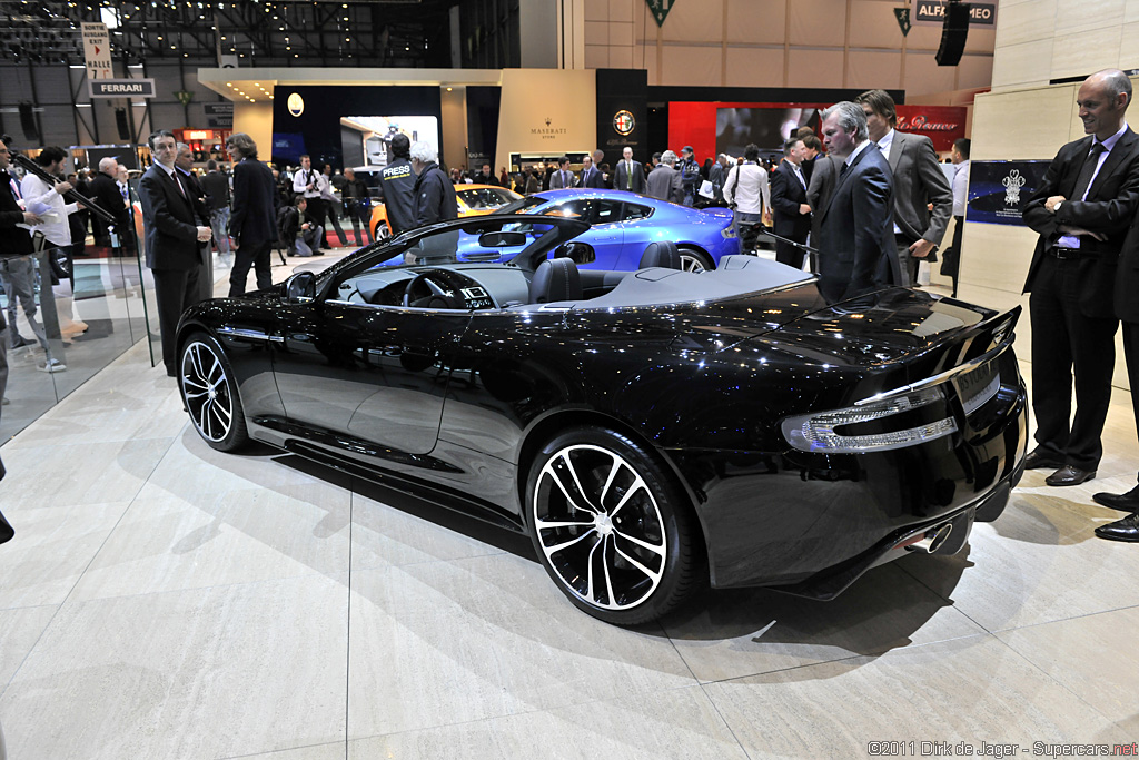 2011 Geneva Motor Show-3