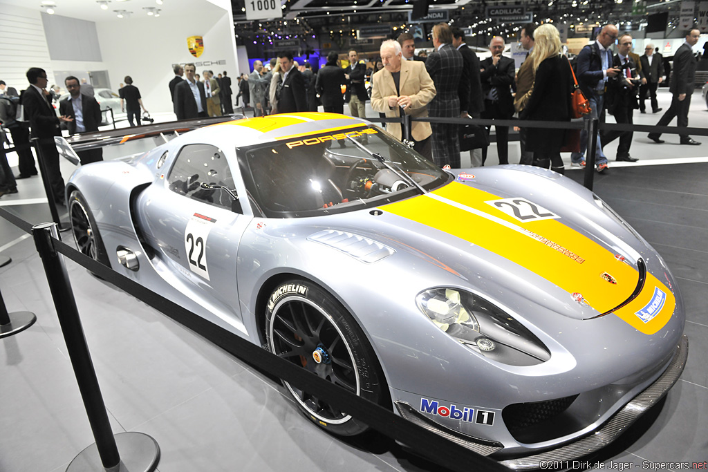 2011 Geneva Motor Show-2