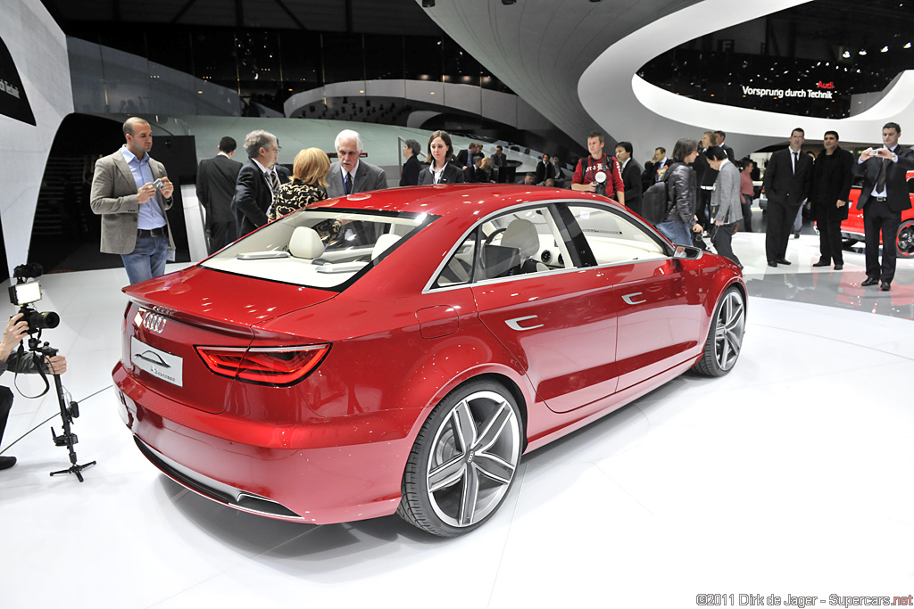 2011 Geneva Motor Show-2