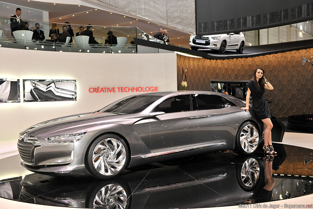 2011 Geneva Motor Show-2