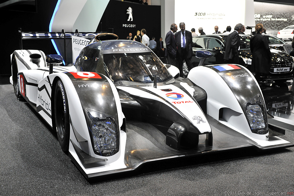 2011 Geneva Motor Show-2