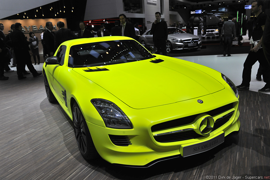 2011 Geneva Motor Show-2