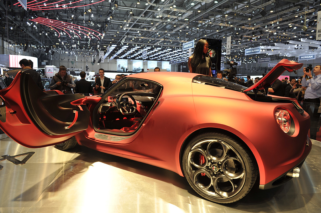 2011 Geneva Motor Show-2