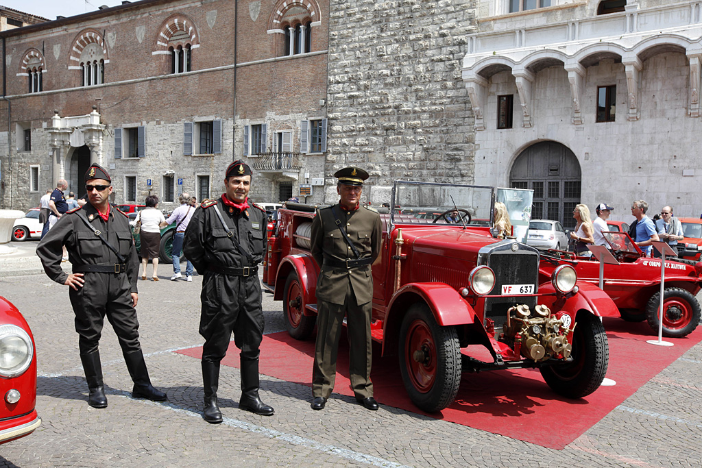 2011 Mille Miglia-1