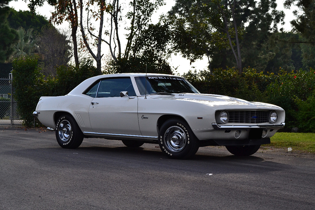 1969 Chevrolet Camaro ZL1 COPO 9560