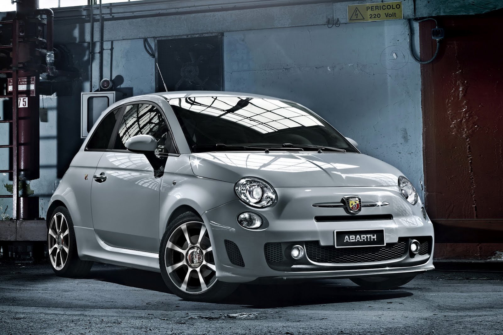 2013 Abarth 595 Competizione