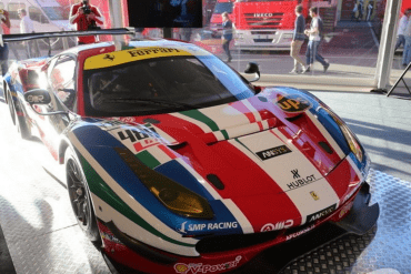 2016 Ferrari 488 GTE