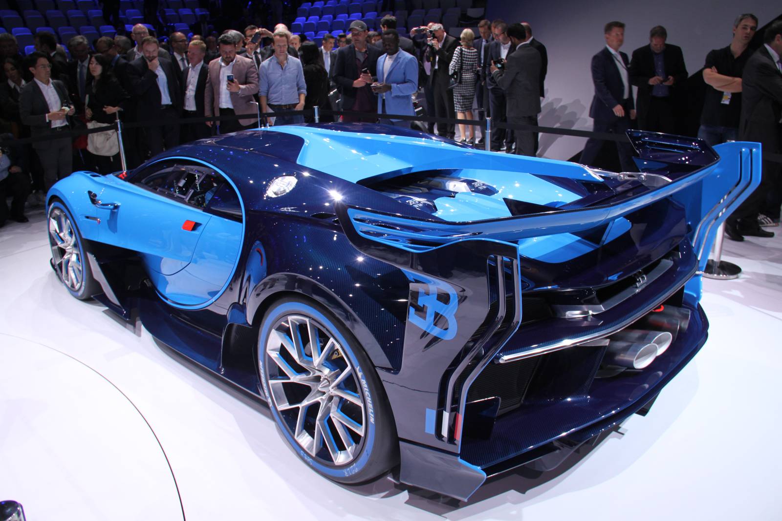 2015 Bugatti Vision Gran Turismo