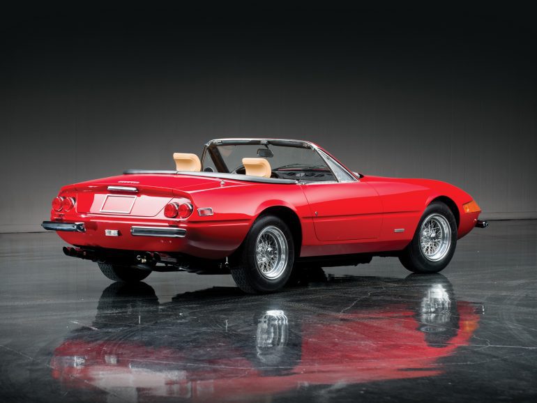 ferrari 365 gtb daytona