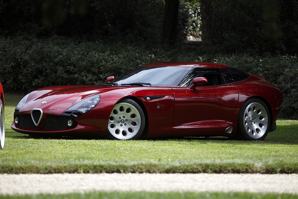 2011 Alfa Romeo TZ3 Stradale Gallery