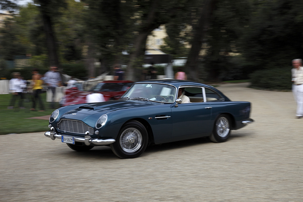 1961 Aston Martin DB4 Series V Vantage Gallery