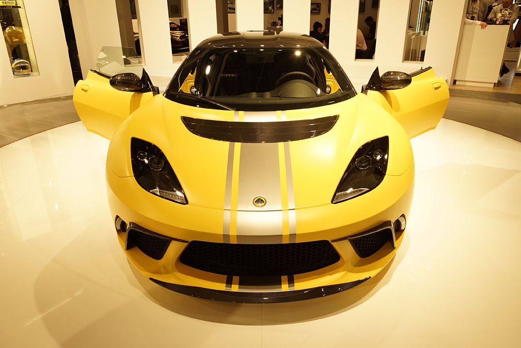 2011 Lotus Evora GTE Road Car Concept Gallery