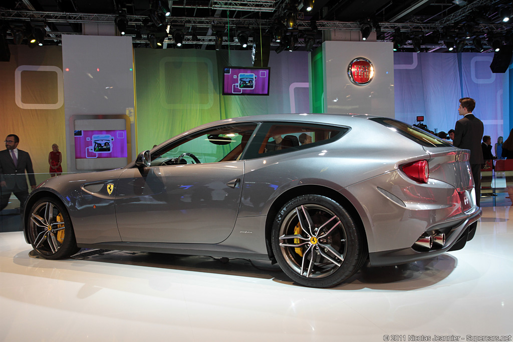 2011 Ferrari FF Gallery