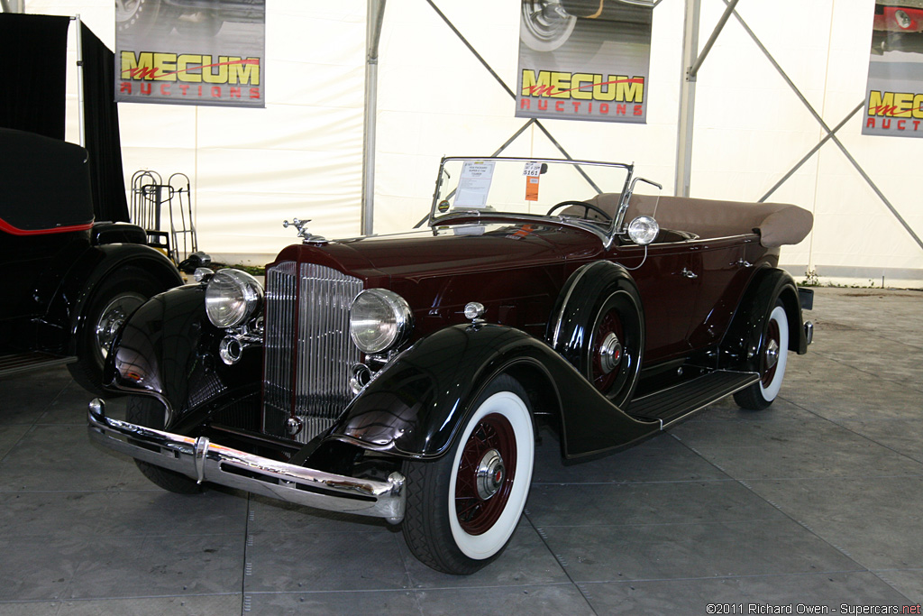 1934 Packard Super Eight Model 1104