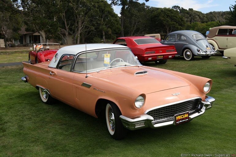 1957 Ford Thunderbird