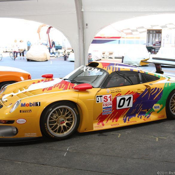 1996 Porsche 911 GT1 Gallery