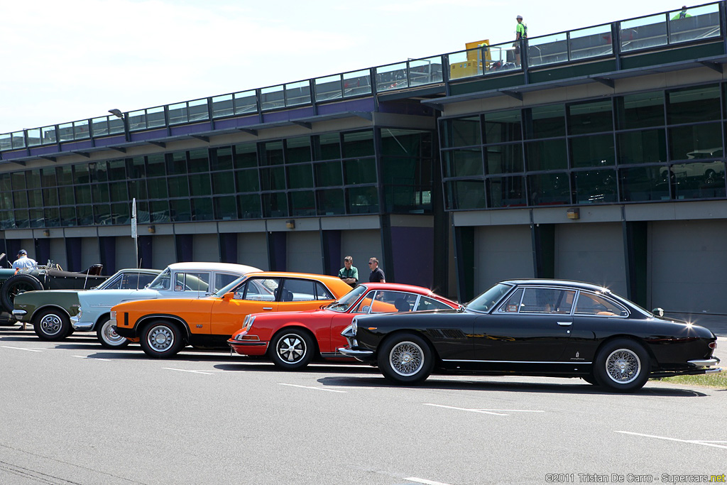 1966 Ferrari 330 GT 2+2 Series II Gallery