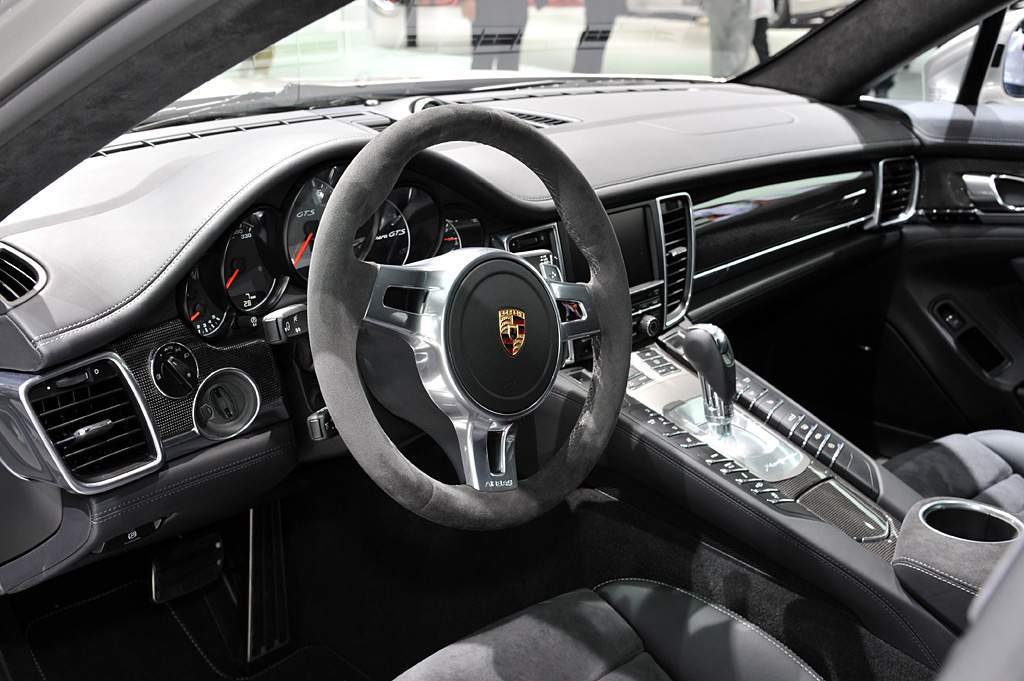 2012 Porsche Panamera GTS Gallery