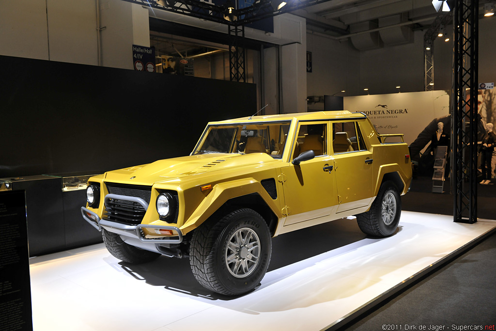 1986 Lamborghini LM002 Gallery