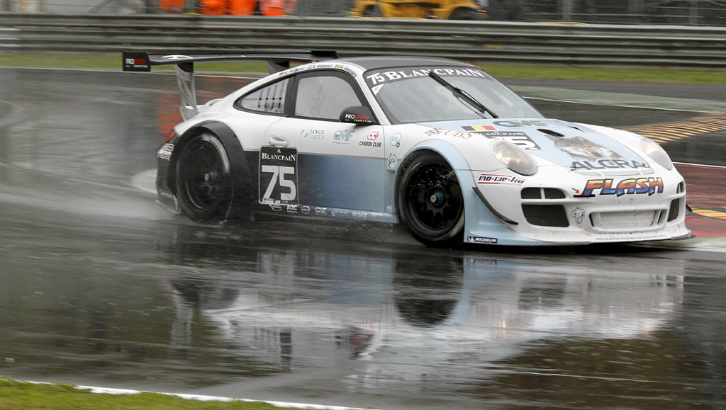 2010 Porsche 911 GT3 R Gallery