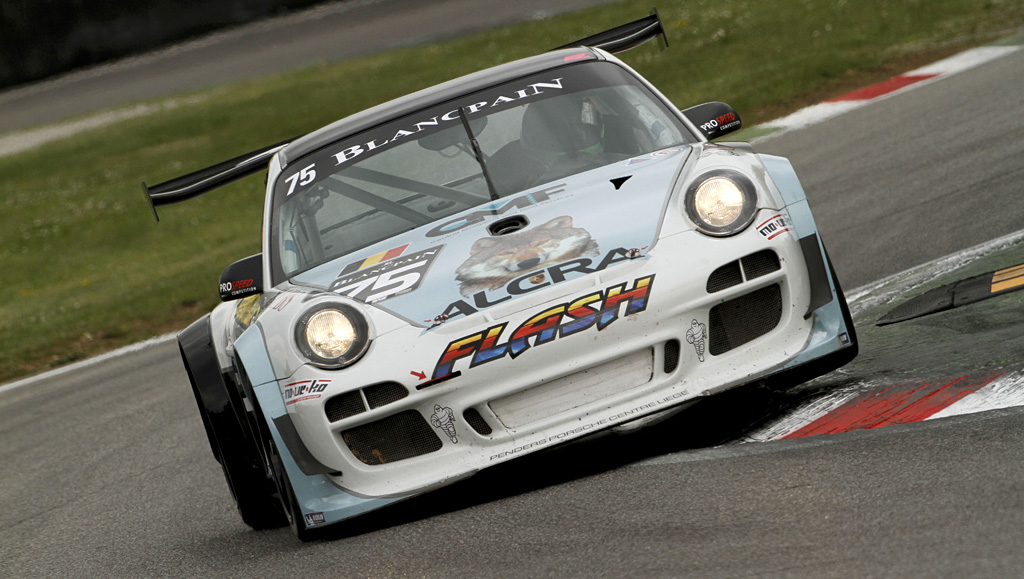 2010 Porsche 911 GT3 R Gallery