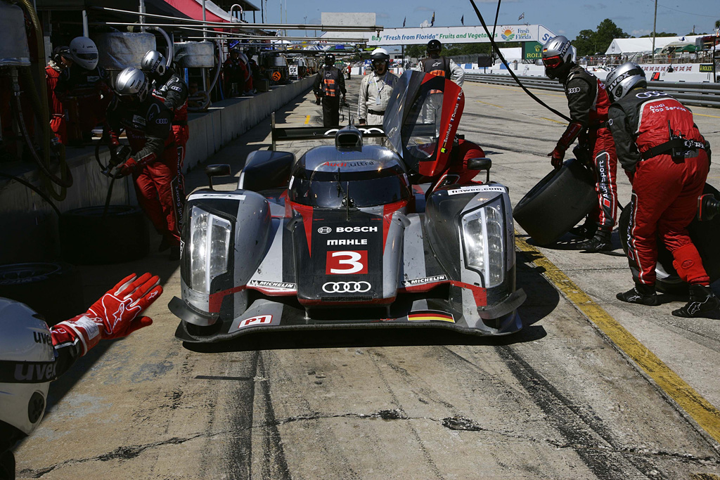 2011 Audi R18 TDI Gallery