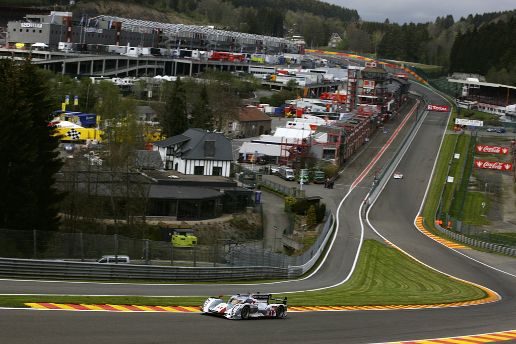 2012 Audi R18 e-tron quattro Gallery