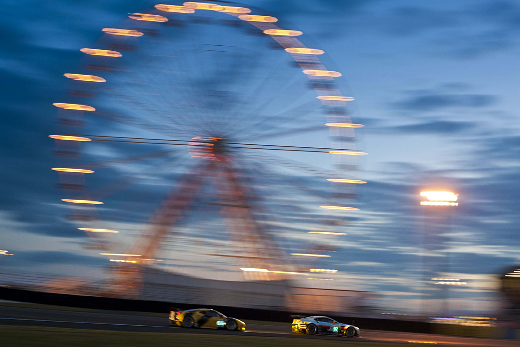 2012 Aston Martin V12 Vantage GT3 Gallery