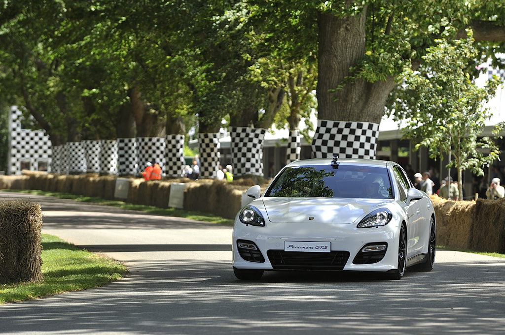 2012 Porsche Panamera GTS Gallery