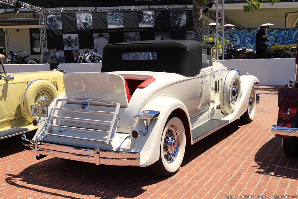 1933 Packard Super Eight Model 1004
