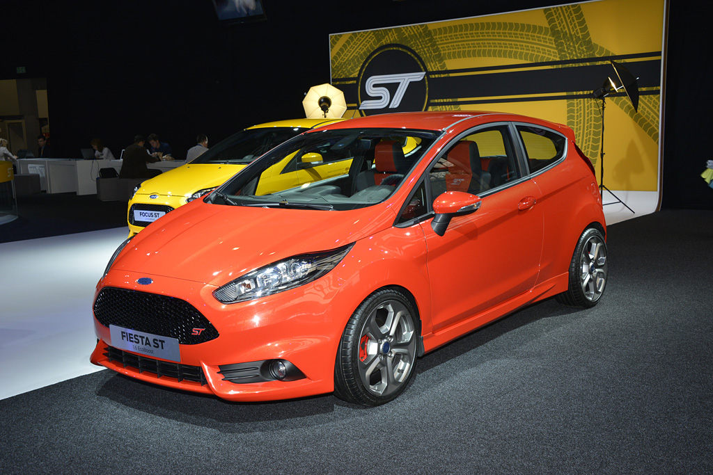 2012 Ford Focus ST Gallery