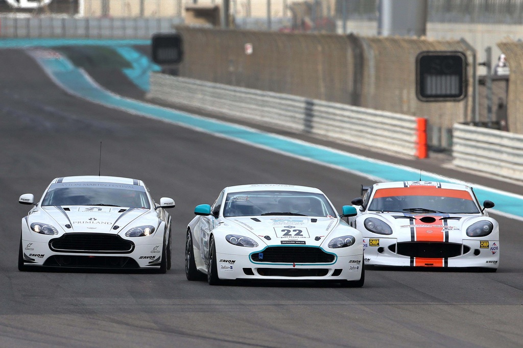 2011 Aston Martin V8 Vantage GT4 Gallery