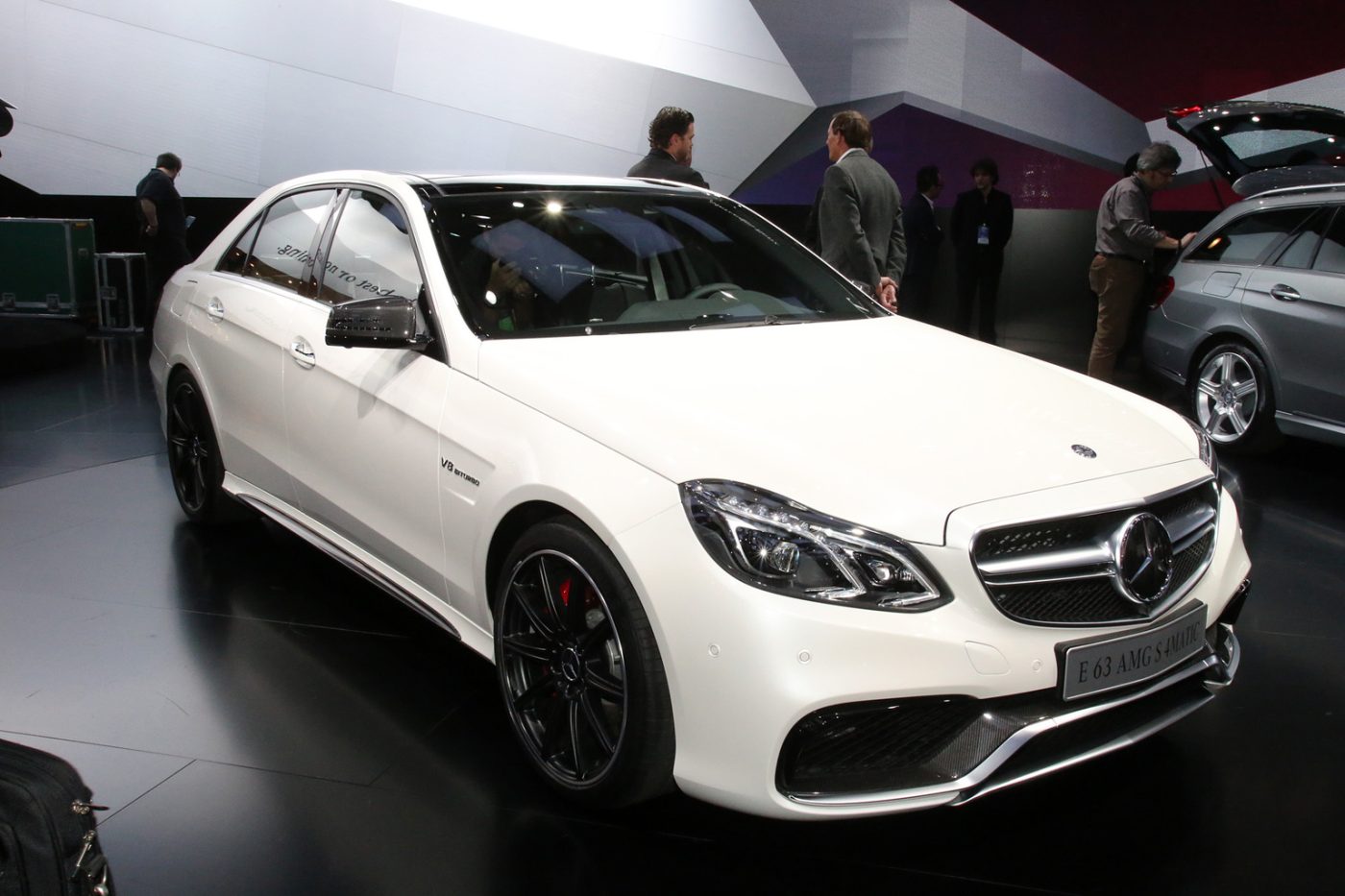 2013 Mercedes-Benz E 63 AMG Saloon Gallery