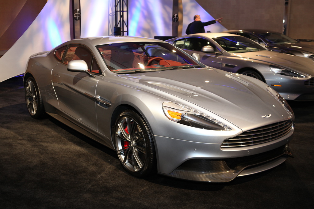 2013 Aston Martin Vanquish Gallery